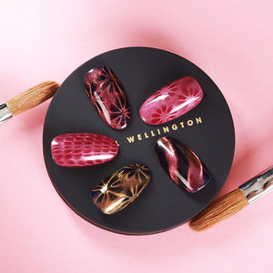 Flower cat eye effects created with double-ended magnetic pen - stunning plum blossom patterns
