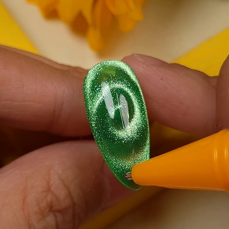 How to use double-ended cat eye magnet pen hold over wet polish 5-10 seconds create pattern cure tutorial
