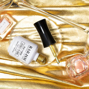 Christmas Gold Glitter Cat Eye Gel Polish Bottle Detail