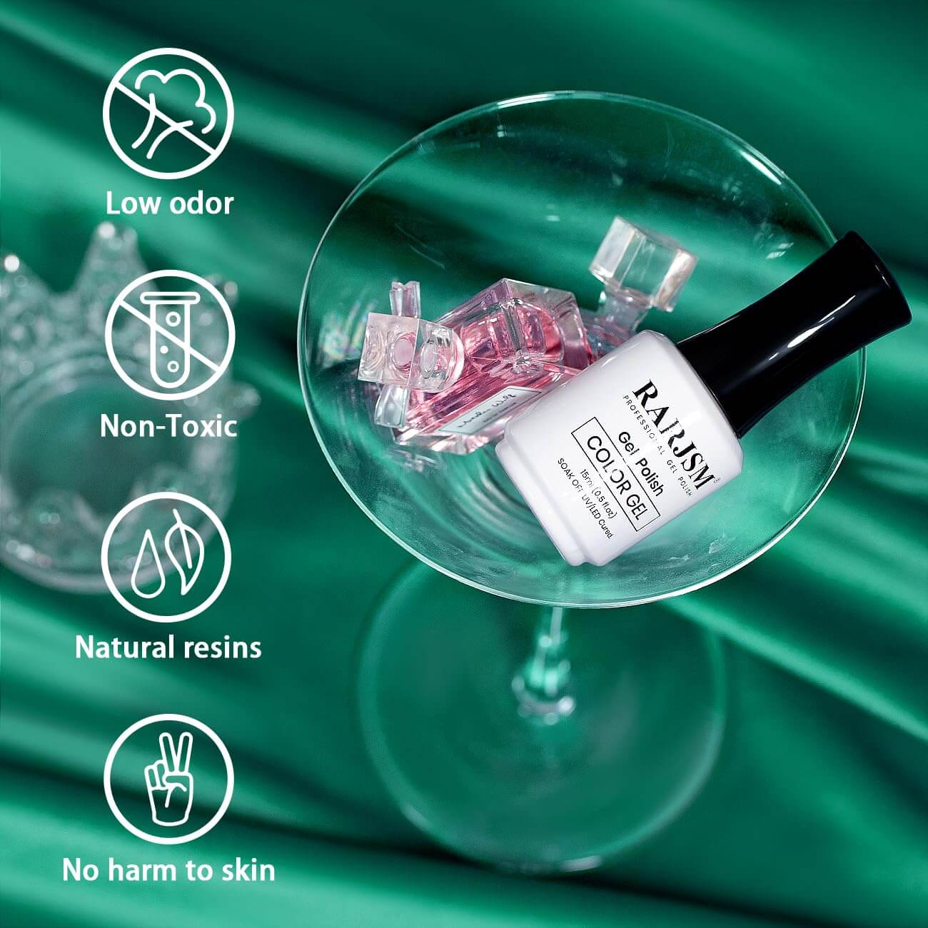 Green Glitter Cat Eye Gel Polish for Festive Holiday Nails
